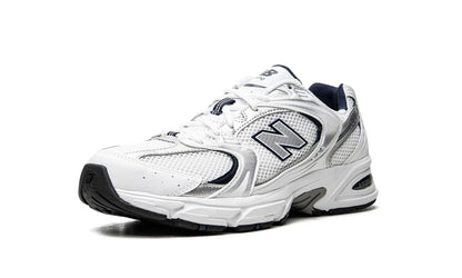 NEW BALANCE
530 "White Silver Navy"