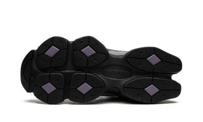 NEW BALANCE
9060
"Violet Noir