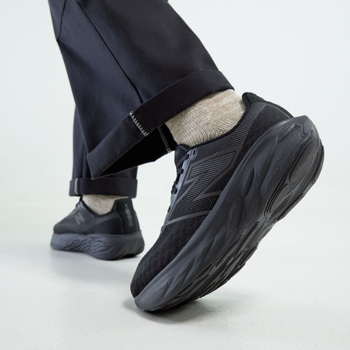 New Balance Fresh Foam X 1080 v14 ‘Black